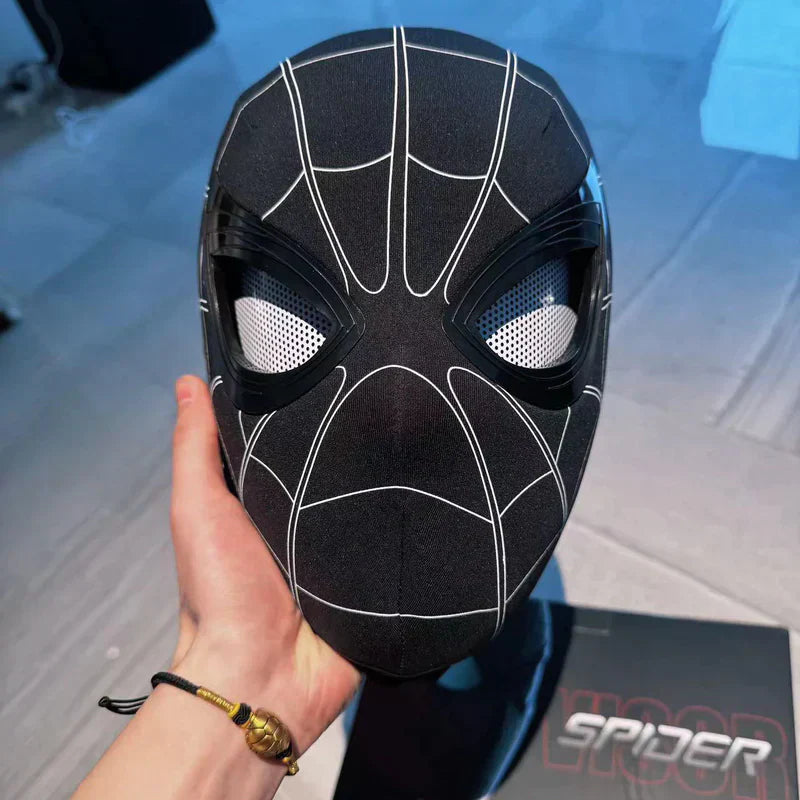Zavinox™ Spiderman Mask With Movable Eyes